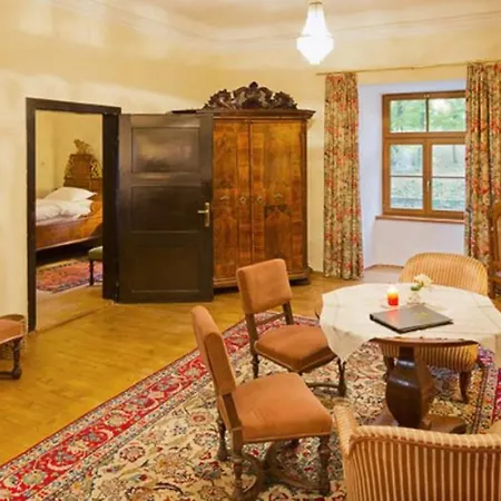 Hotel Schloss Ernegg