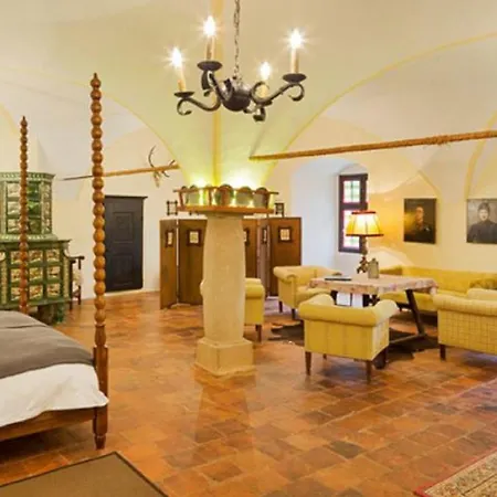 Hotel Schloss Ernegg 3*