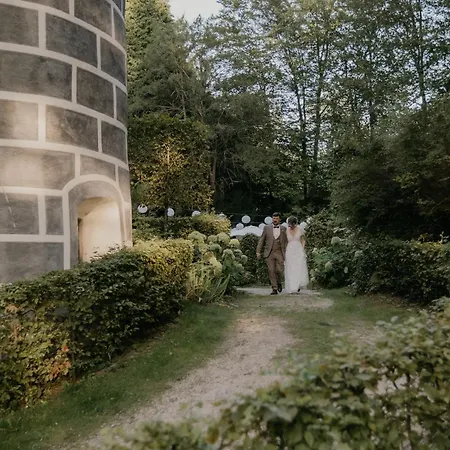 Schloss Ernegg