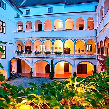 Szálloda Schloss Ernegg Steinakirchen am Forst