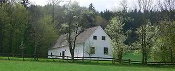 Schloss Ernegg 3* Steinakirchen am Forst