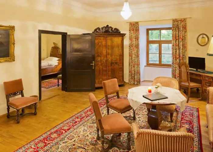 Hotel Schloss Ernegg