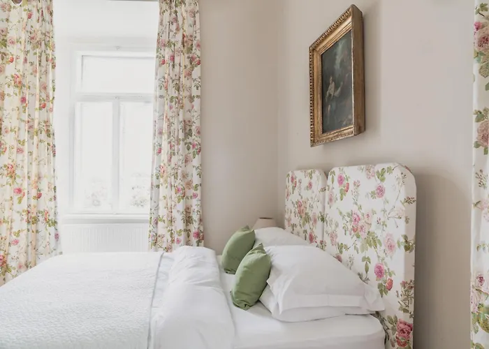 Schloss Ernegg Hotel Steinakirchen Am Forst