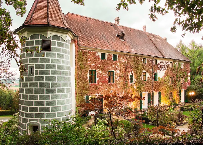 Schloss Ernegg Hotel Steinakirchen Am Forst